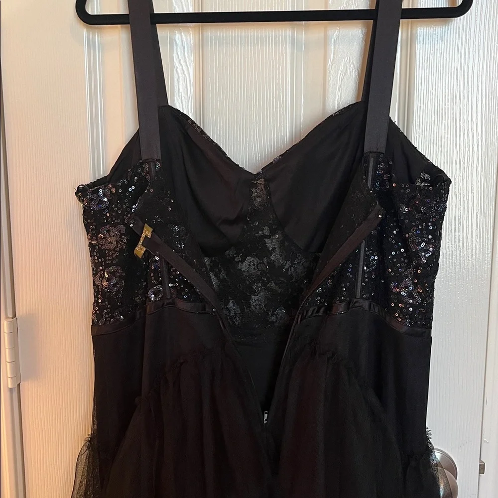 City Studio Sequin Tulle Gown - Picture 10 of 14